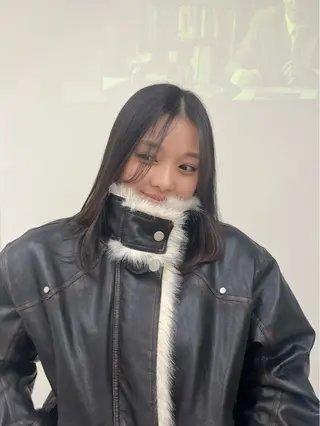 セミロング 似合わせカット🌼 沙奈のヘアスタイル