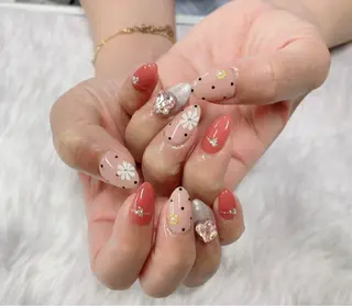 ネイル Tomita chikaのネイルデザイン