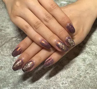 ネイル Mahiru ➰🎀🤍のネイルデザイン