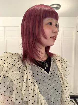 カラー ブリーチカラー🎀 韓国風/寺門美優のヘアスタイル