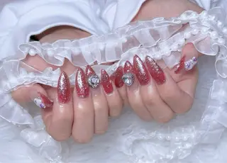 ネイル 𝑬𝑹𝑰𝑲𝑨 𓂃🎀𓈒𓏸のネイルデザイン