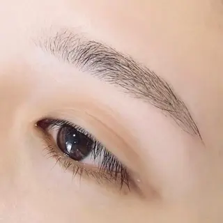 アイブロウ ビューステージ アイブロウイストの眉毛・アイブロウイメージ