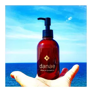 セミロング カラー 髪の病院ルーミールーム所属・髪の病院  ルーミールームのヘアスタイル