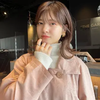 ミディアム レイヤー/ショート透 明感カラー/西田祐賀のヘアスタイル