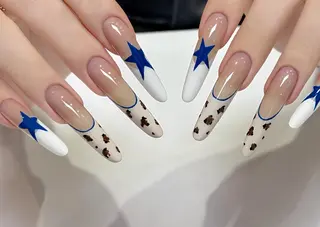 ネイル エリ🫧 nail池袋東口のネイルデザイン