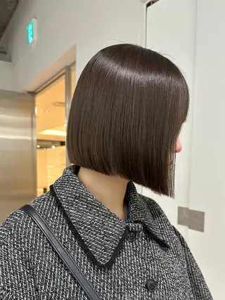 ショート カラー SALOWIN 梅田茶屋町Suite店所属・今村彩巴 ボブ/ストレートのヘアスタイル