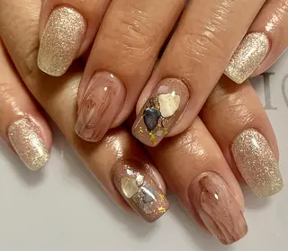 ネイル Nail&Eyelash Amour(アムール)所属・山下 愛のネイルデザイン