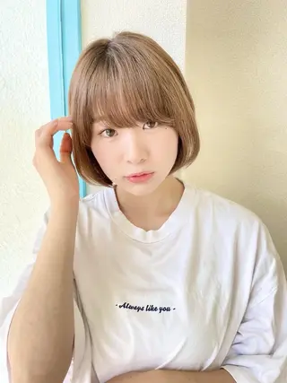 ショート カラー YU MAのヘアスタイル