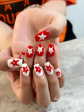 ネイル One's Nail Roomのネイルデザイン