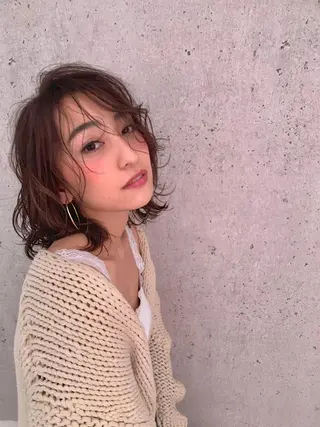 ミディアム エイミーバイアフロート所属・Kasuga Sayuriのヘアスタイル