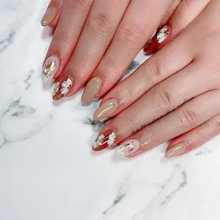 ショート カラー ネイル Q Free nailsのネイルデザイン