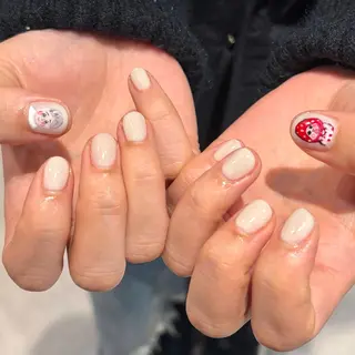 ネイル レイヤー/手書きネイ ルCOCORO 🎀のネイルデザイン