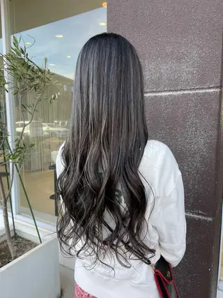 ロング EARTH長岡 🌼渡辺まい🌼のヘアスタイル