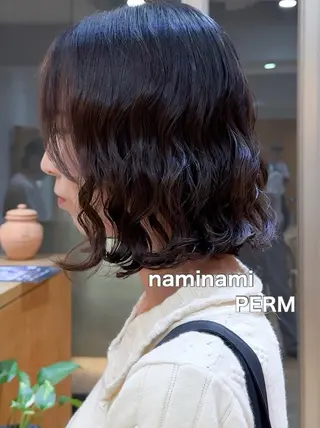 ショート カラー パーマ 大橋 芽衣のヘアスタイル