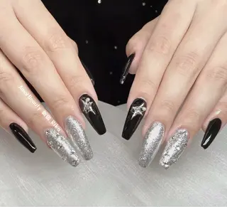 ネイル Kaka_ パラジェル、長さだしのネイルデザイン