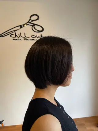 ショート chill out 甲斐千尋のヘアスタイル