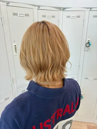 ショート 👩🏽‍🦱✨ボブ /パーマ/layerのヘアスタイル