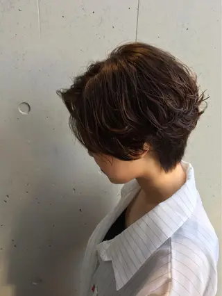ショート パーマ 一ノ瀬 蘭のヘアスタイル