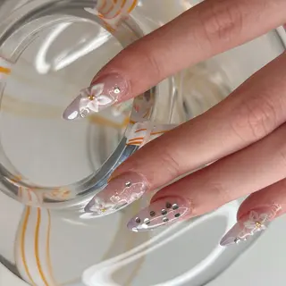 ネイル moi nail ˙⋆.˚のネイルデザイン