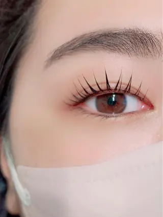 マツエク・マツパ アイブロウ aveuglant所属・aveuglant 加藤久佳のマツエク・マツパデザイン