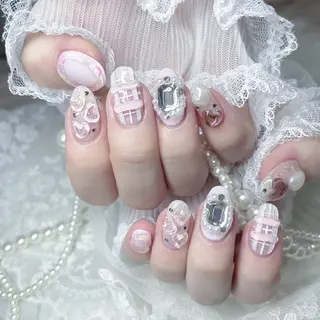 ネイル Minami 🍓のネイルデザイン