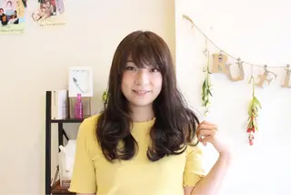 ミディアム カラー 松本 美香のヘアスタイル