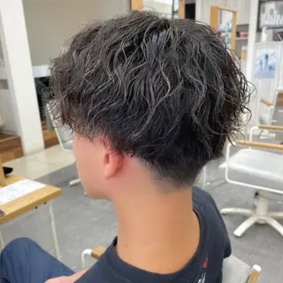 メンズ パーマ ヘアケアサロン MAIN[メイン]のヘアスタイル