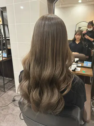 ロング カラー🫧アレンジ 🎀REIMIのヘアスタイル