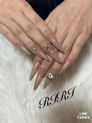 ネイル riri オーナーのネイルデザイン