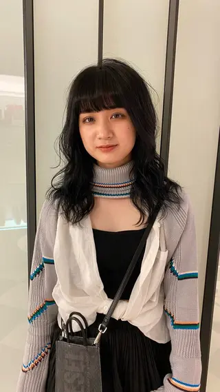 セミロング 高山 沙来/レイヤー カット/縮毛矯正のヘアスタイル