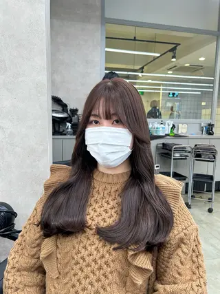 カラー 透明感ベージュ🤎 ナチュラルレイヤーのヘアスタイル