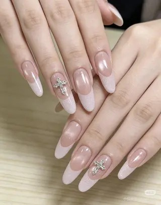 ネイル 飯田 真央のネイルデザイン