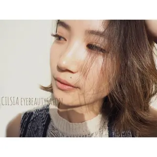 マツエク・マツパ CILSIA eyebeautysalon所属・YU MIのマツエク・マツパデザイン