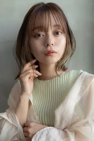 ミディアム 💘MICOTO藤沢 髪質改善ブリーチ💘のヘアスタイル