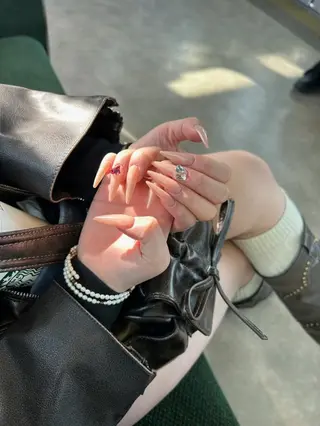 ネイル IROHA NAIL 北村菜帆のネイルデザイン