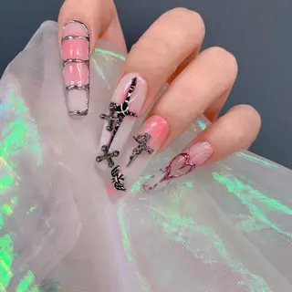 ネイル インフィニティ ネイルサロンのネイルデザイン