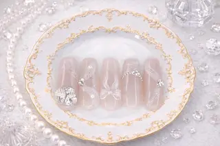 ネイル 南森町rebest 💅nailのネイルデザイン