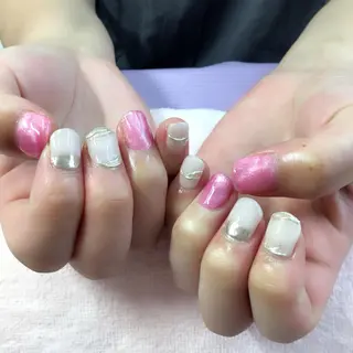 ネイル e.nail所属・和賀井 恵理のネイルデザイン