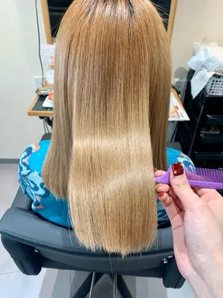 セミロング カラー Dears 香芝店所属・関 優希のヘアスタイル