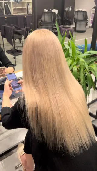 ロング 🥀高評価多数/三澤 歩夢のヘアスタイル