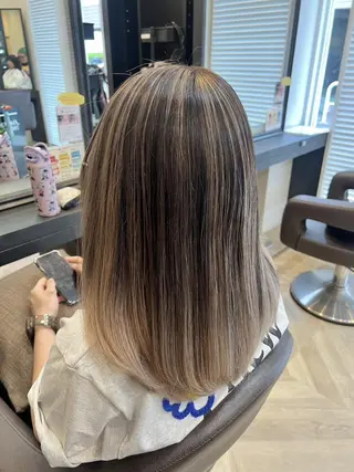 セミロング fiti 港南台店のヘアスタイル