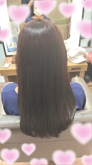 カラー なな🎀ハイトン・ デザインカラーのヘアスタイル
