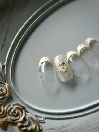 ネイル FIORITURA Maikoのネイルデザイン