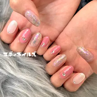 ネイル MADDY NAILS所属・MADDYNAILS ✴︎柏痛ネイルのネイルデザイン