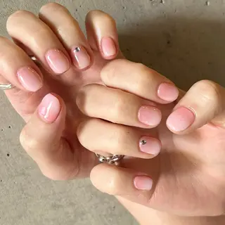 ネイル unwind🍓/ 学芸大学 /持ち込みのネイルデザイン