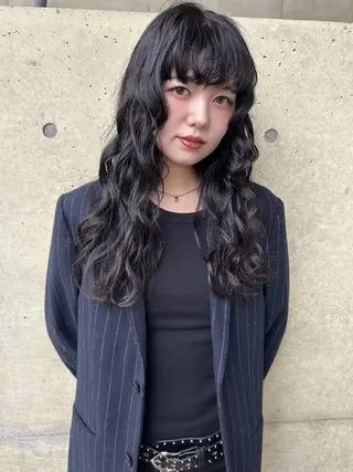 ロング パーマ 青木未羽/ベージュ /透明感カラー/松本のヘアスタイル