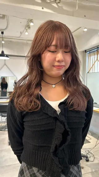 セミロング カラー じゅわっと暖色カラー 🍊Moemiのヘアスタイル