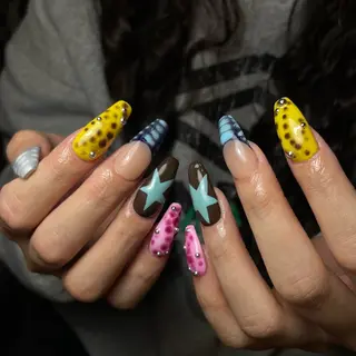 ネイル lillion🌙 anのネイルデザイン