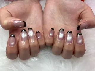 ネイル M Hのネイルデザイン