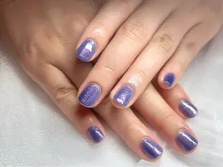 ネイル HENECY💞 SHIERIのネイルデザイン